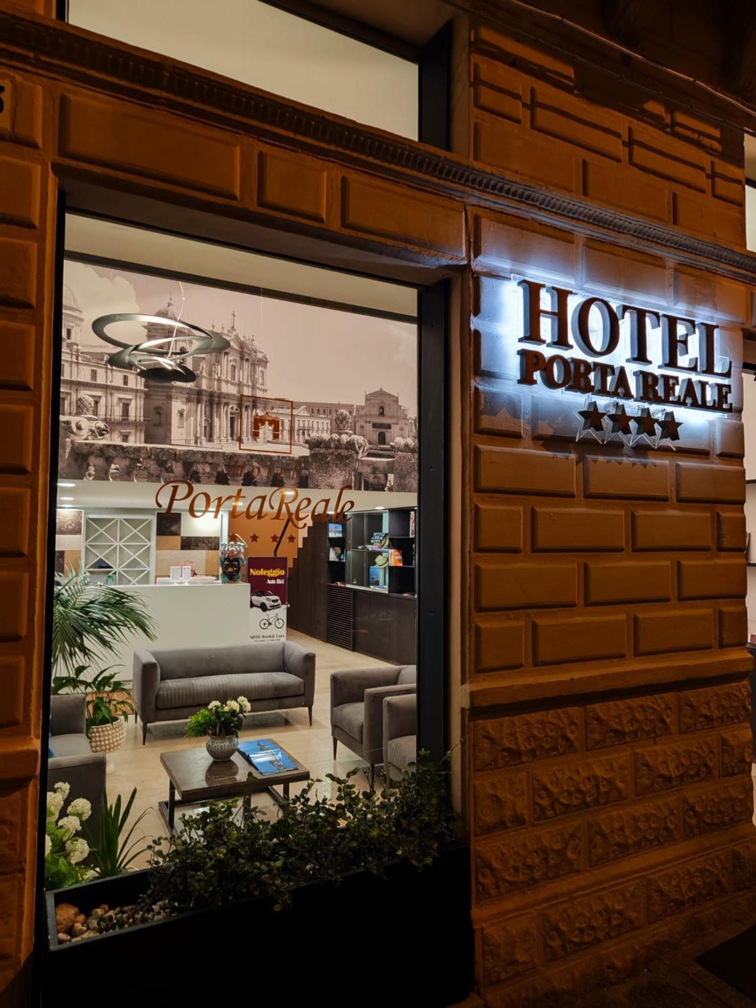 Hotel Porta Reale Noto Esterno foto